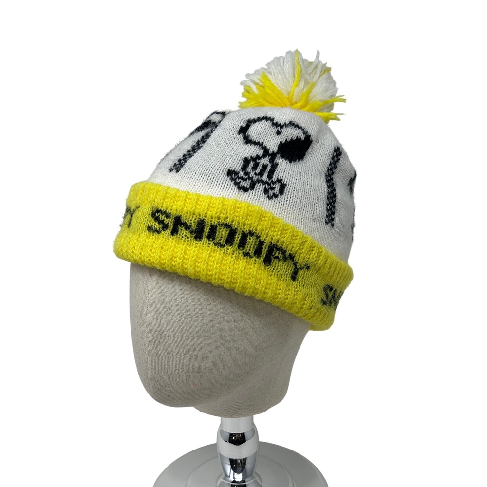 Vintage Snoopy Peanuts Orlon Acrylic Knit Beanie Hat Pom Pom White Yellow USA